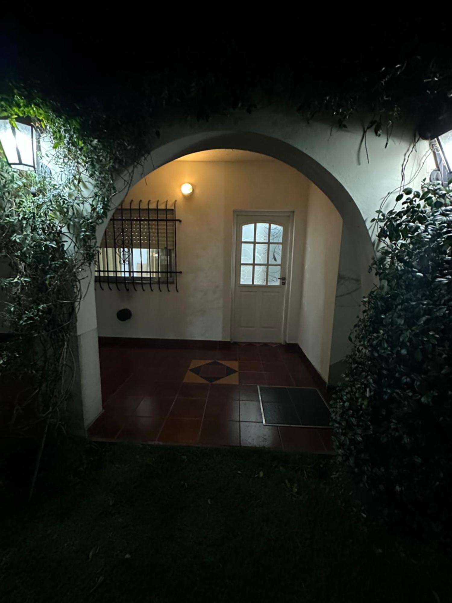 Hotel Lpr Express Eze Airport Monte Grande Zewnętrze zdjęcie