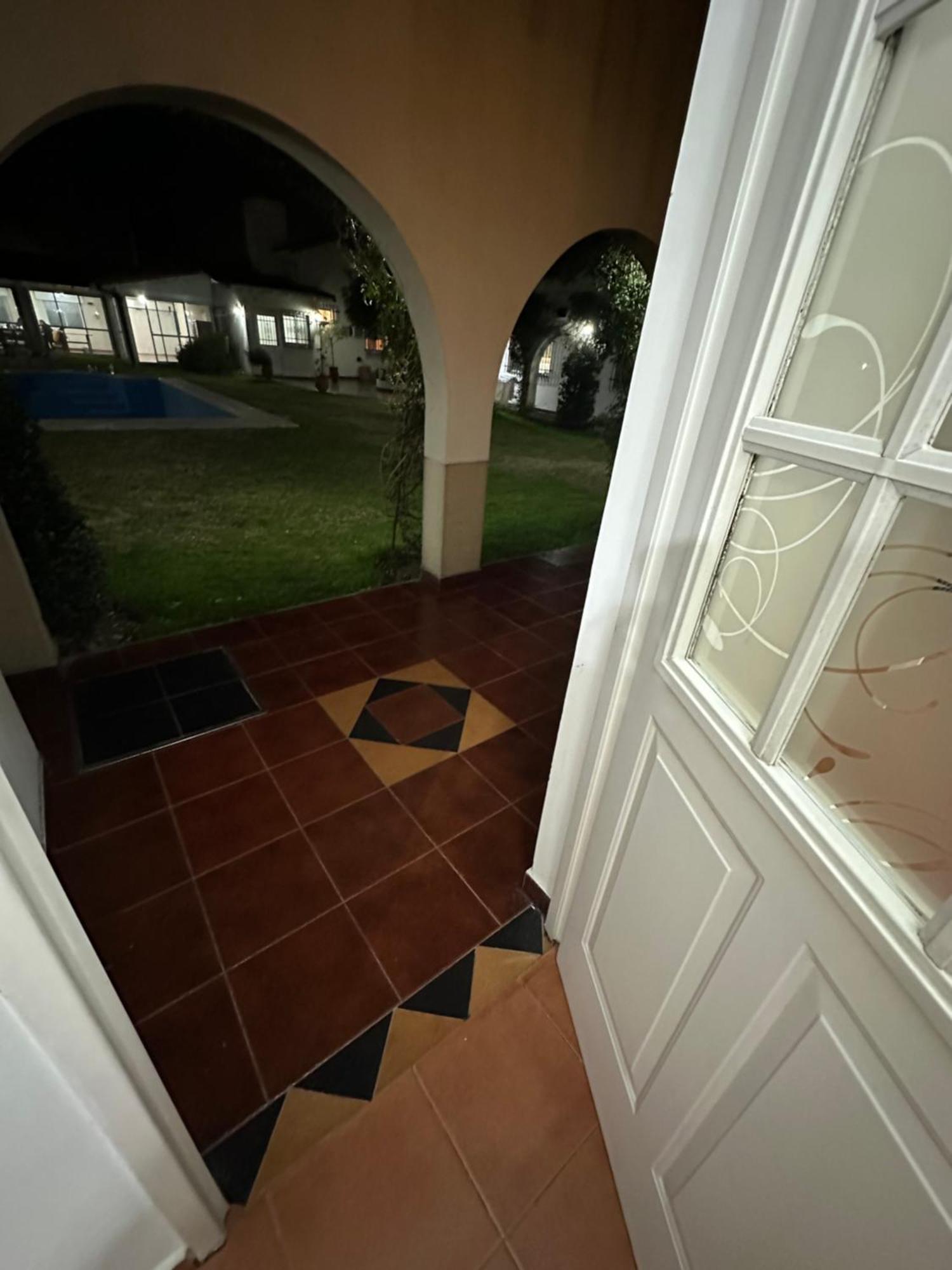 Hotel Lpr Express Eze Airport Monte Grande Zewnętrze zdjęcie