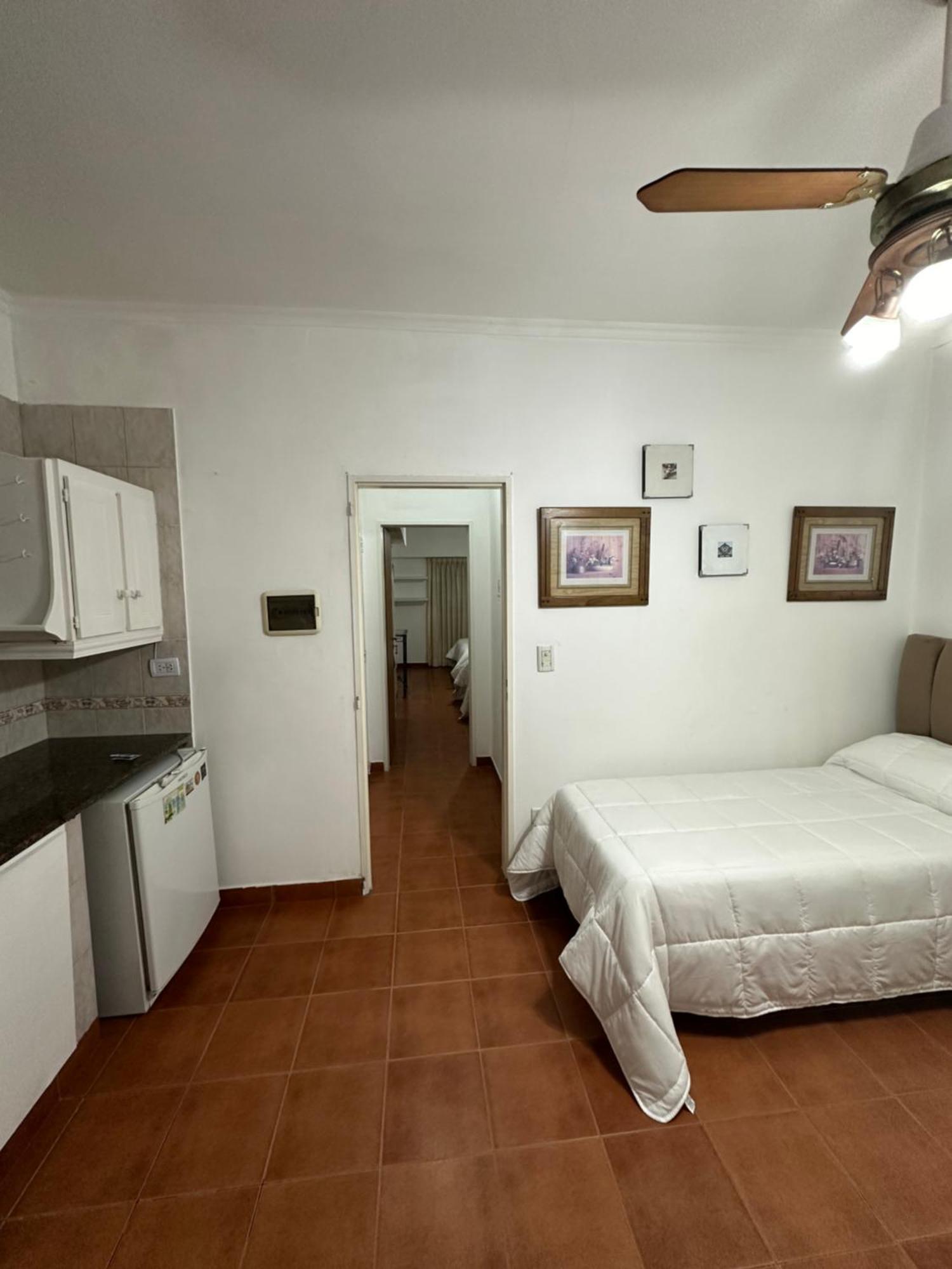 Hotel Lpr Express Eze Airport Monte Grande Zewnętrze zdjęcie